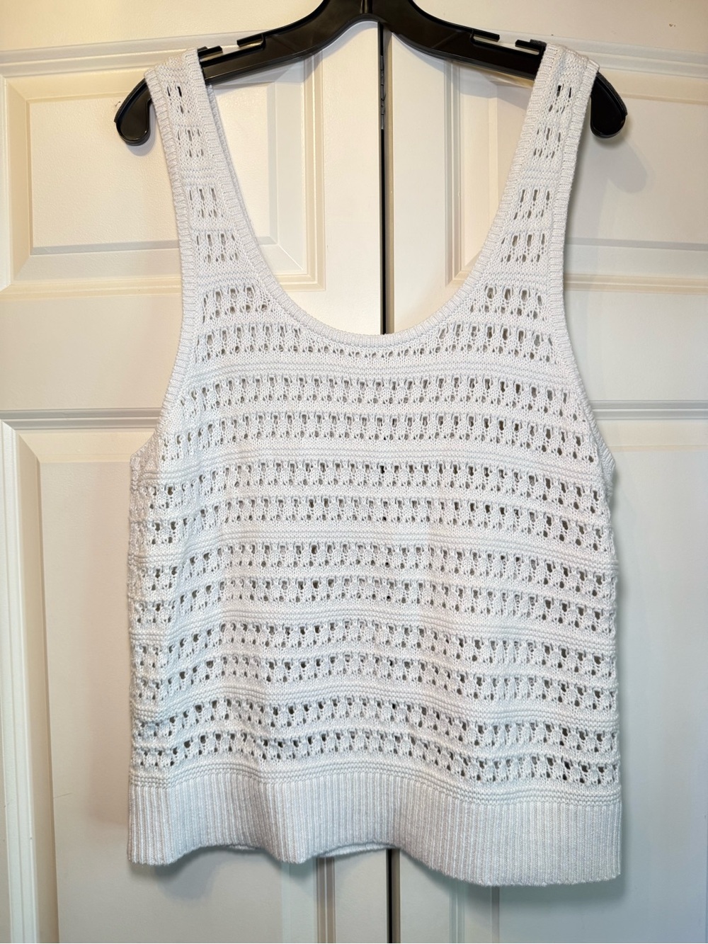 Old Navy White Crochet Knit Tank Top